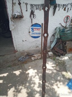 Starý masívny zverak  mreža - 15