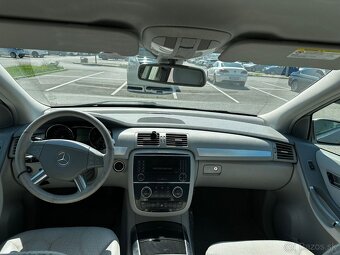 Mercedes-Benz R 350 4Matic - 15