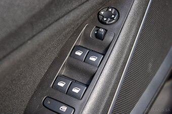 Opel Crossland X - 15