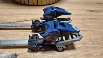 Predám 2x skialp set a viazanie s pásom + čiapka Swix gratis - 15