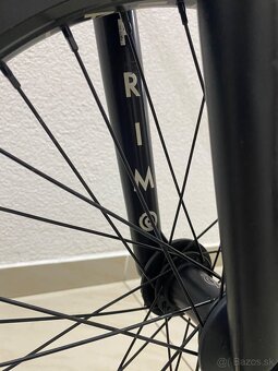 High-end BMX bike s top komponentmi - 15