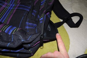 Mestský batoh Dakine - 15