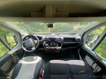 Obytná dodávka Citroen Jumper L3H2, r.v. 2016 - 15