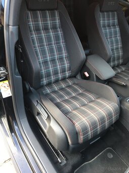 VOLKSWAGEN GOLF 6 GTI 2.0 TFSI TURBO Benzín - 15