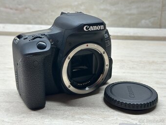 Canon EOS 77D - 15