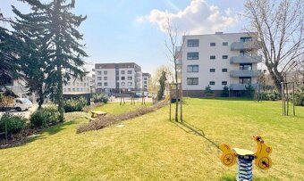 Nový 2i byt s terasou a parkovaním v projekte Pod Vinicou - 15