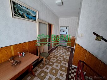 Rodinný dom 5 izb. - 480m2, zachovalý pôvodný stav, Neded ID - 15