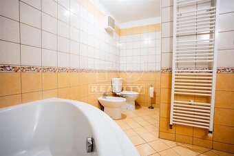 NA PREDAJ 129M2 4I BYT UL.POD PÁROVCAMI, PIEŠŤANY - 15