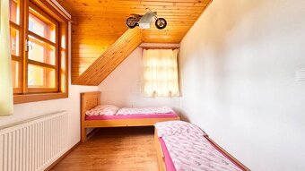 Na predaj zrubový rekreačný dom v Hutách okr. Liptovský Miku - 15
