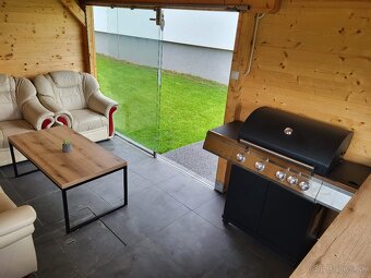 Prenájom štýlovej murovanej chalupy s nádychom dreva - 15