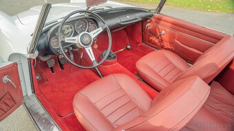 Alfa Romeo 2000 Spider 1961 - 15