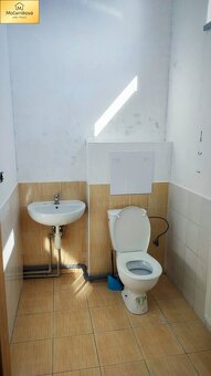 Komerčné priestory na prenájom 200m2 Dvory Púchov. - 15