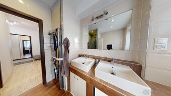 Predám luxusný štvorizbový byt - 15