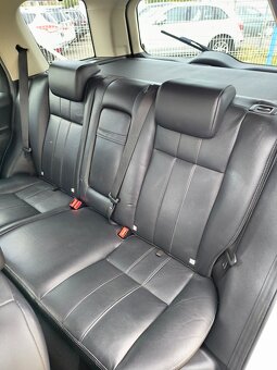 Land Rover Freelander 2 2.2 TD4 S - 15