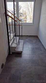 Priestranný 3-izbový byt - 15