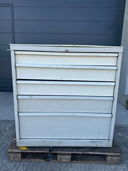 Skrina na naradie - 15