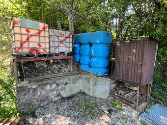 Záhrada 535 m2 s prístreškom a posedením - Kostolná - 15