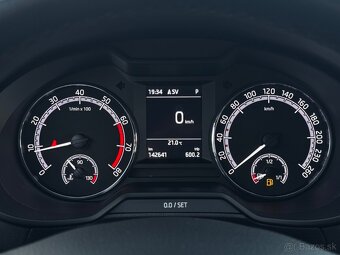 Škoda Octavia 2.0 TSI Ambition DSG - 15