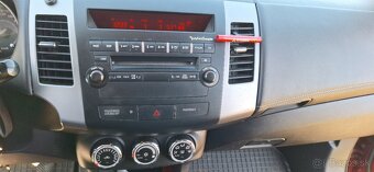 Mitsubishi outlander 2.0 di-d - 15