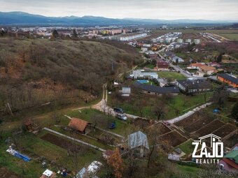 KRÁSNA ZÁHRADKA PRIAMO V NOVOM MESTE NAD VÁHOM - 15
