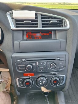 Citroën C4 1.6 VTi - 15