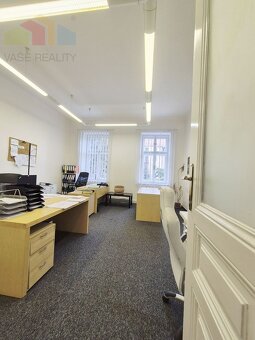 Na prenájom administratívny priestor, 137 m², Jakubovo nám., - 15
