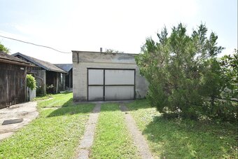 Dubová: na predaj rodinný dom na pozemku 1.926m2 - 15