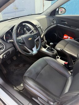 Chevrolet Cruze 2.0 VCDi LTZ - 15