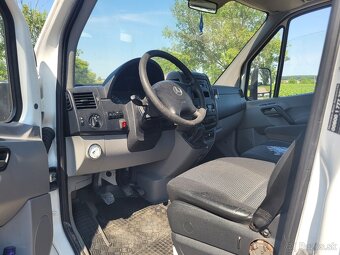 Mercedes Sprinter 3.0 V6 miniťahač + náves - 15