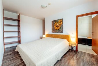 Príjemné bývanie v lokalite RUZINOVA,TRNAVKA - 15