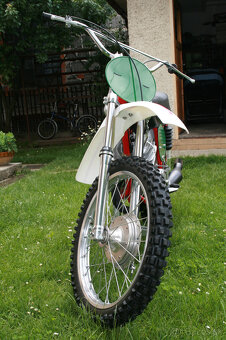 ČZ 250 cross - 15