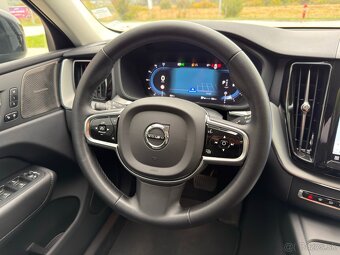 TOP Predaj Volvo XC60 B4(D) ZÁRUKA do 8.3.2028 - 15