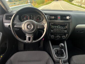 Volkswagen Jetta 1.2 TSI Trendline, Zdokladovateľný servis - 15