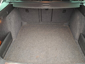 ŠKODA SUPERB COMBI 1,6 TDi 77kW 2013 - 15