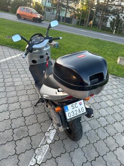 Aprilia Leonardo 150 - 15