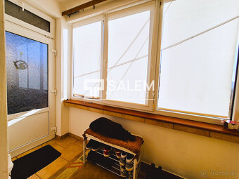 Dvojpodlažný rodinný dom s garážou a výhľadom na Podlavice - 15