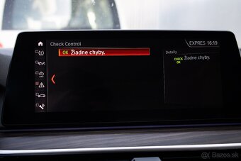 BMW 520d Touring Luxury Line, Pano, El. ťažné, Po servise - 15