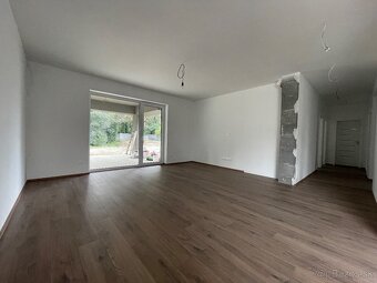NOVOSTAVBA 4izb.RD pri lese - 15