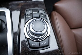 BMW 530i - Nová STK - 15
