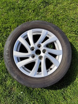 MAZDA 5 - 15