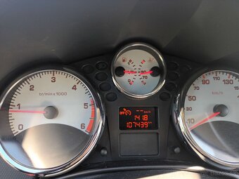 Peugeot 207 1.4 HDi – 2012 – Hatchback 5d - 15