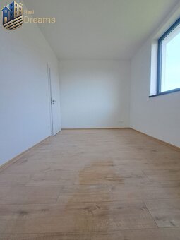 REZERVOVANÉ Posledná novostavba 4-izbového dvojdomu v štand - 15