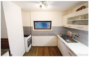 CHATA / DONOVALY / TICHÁ LOKALITA / 400 m2 / - 15