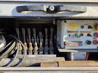 Mercedes Axor 1833, OMARS - 15