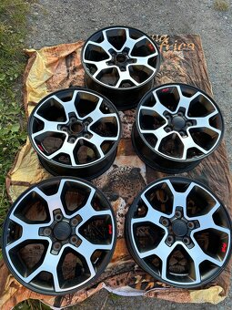 Jeep Wrangler Rubicon disky originální - 15