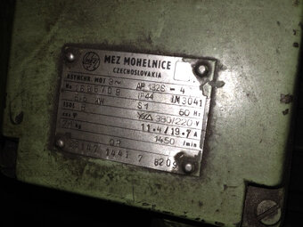 Sústruh SU50 / 1000 - 15