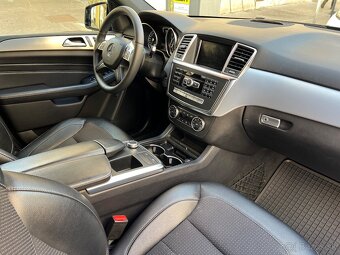 ML350 CDI 4Matic - 15