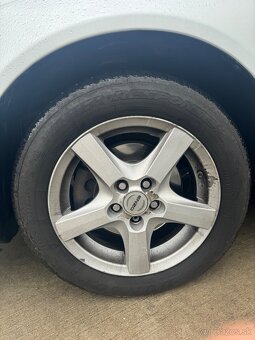 Toyota Avensis 2.0 D-4 - 15