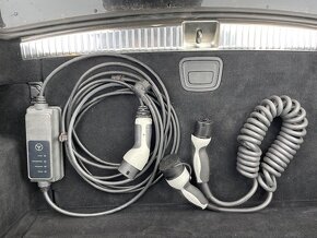 TOP CENA Mercedes-Benz E 300de Plug-in Hybrid 2019/12 - 15
