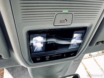 ŠKODA OCTAVIA IV 2.0 TDI SCR Ambition DSG - 15